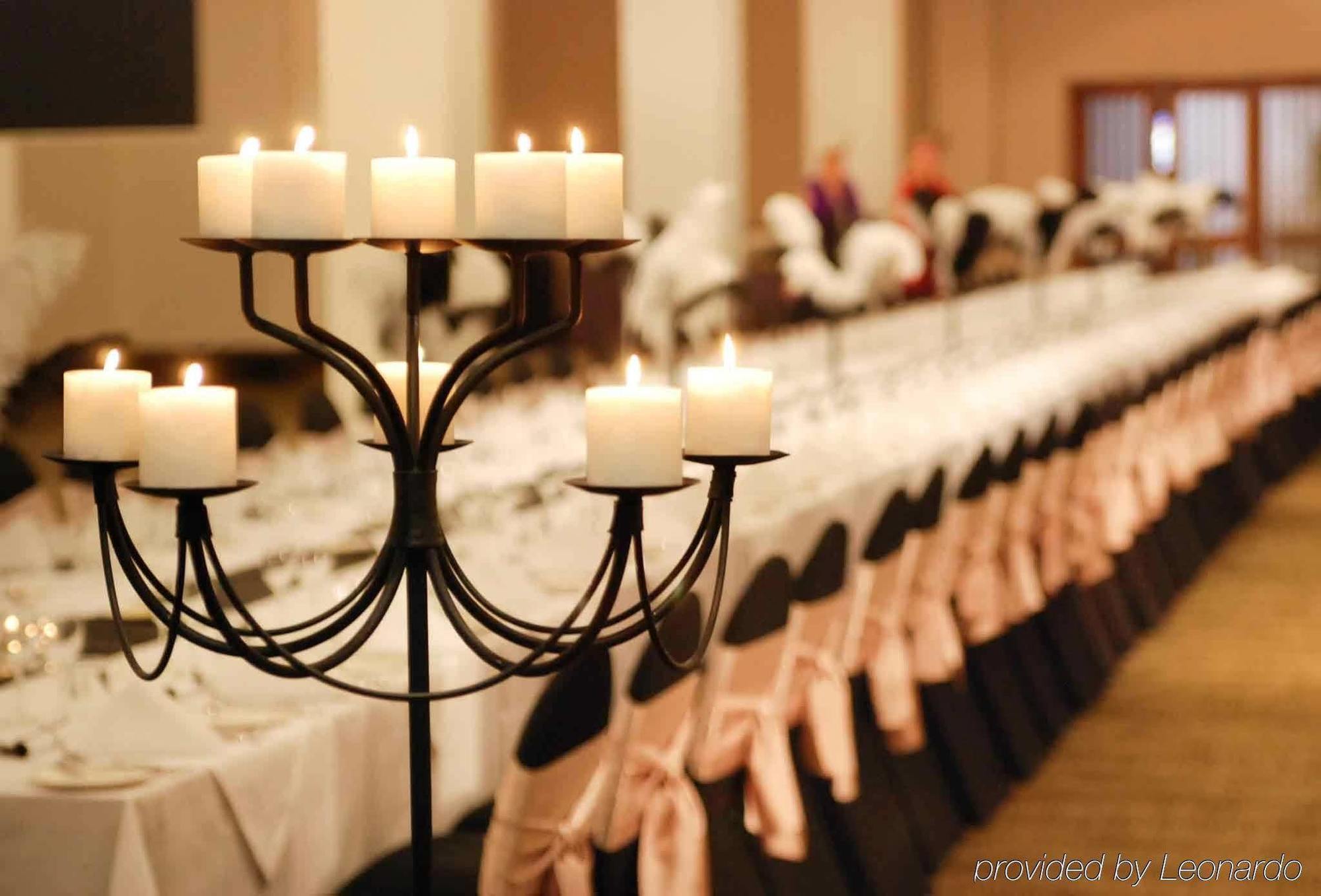 Grosvenor Hotel אדלייד מסעדה תמונה